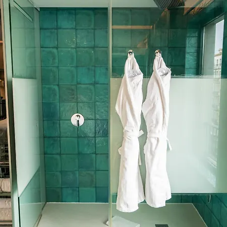 מלון Wc By The Beautique 4*