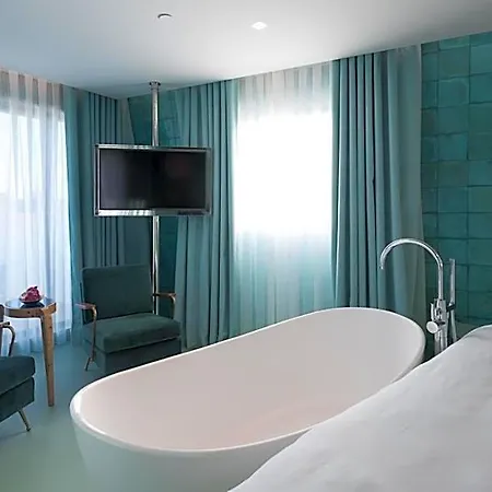 Wc By The Beautique 4*