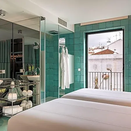 Wc By The Beautique 4*