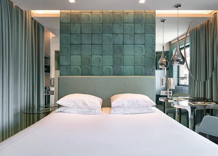 Wc By The Beautique Hotell 4*