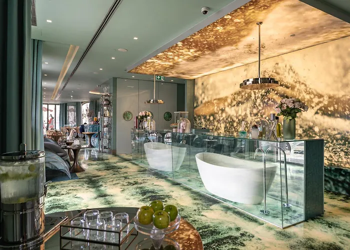 Wc By The Beautique Hotell Lisboa