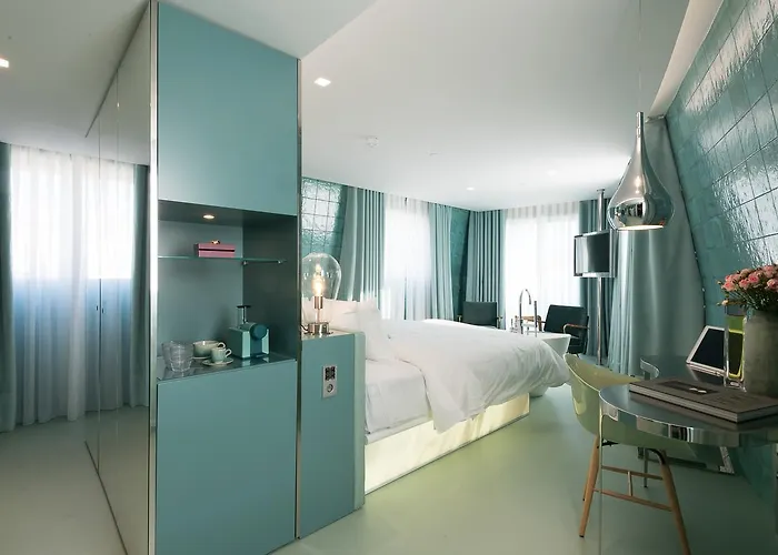 Wc By The Beautique Hotell