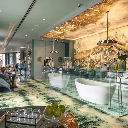 Wc By The Beautique Hotel Lissabon