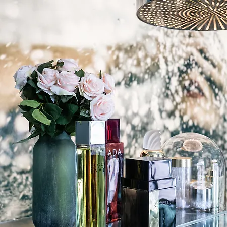 מלון Wc By The Beautique