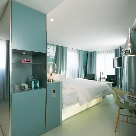 Wc By The Beautique מלון