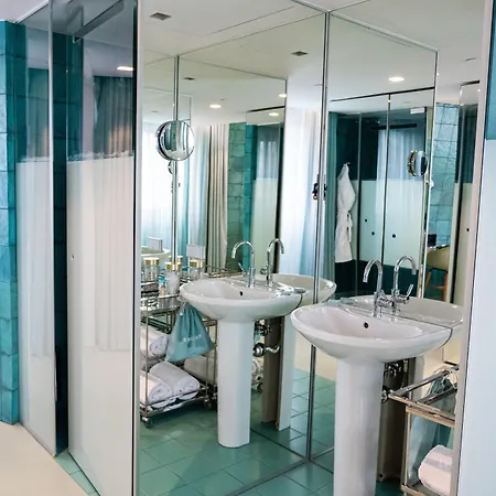 Wc By The Beautique Hotel Lisbon